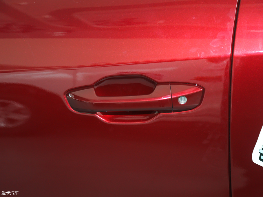 2017ͨMAXUS T60 2.0T ԄӃߵױP͘ˎ 