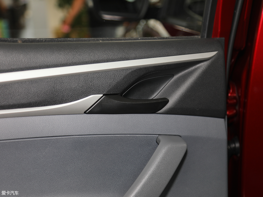 2017ͨMAXUS T60 2.0T Ԅ(dng)(q)ߵױP͘(bio) 