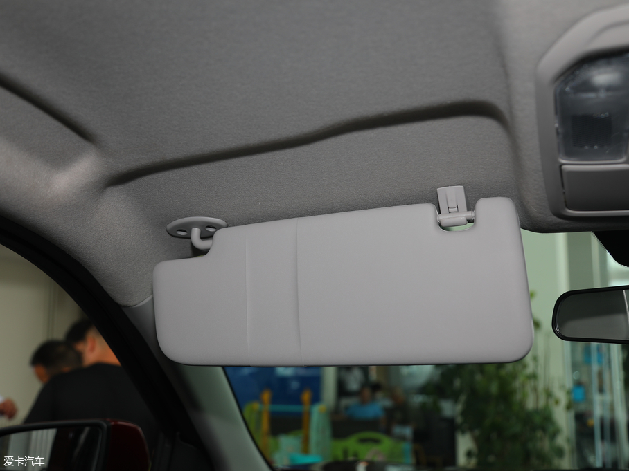 2017ͨMAXUS T60 2.0T ԄӃߵױP͘ˎ 