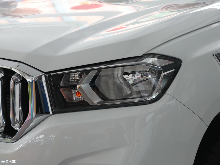 2017ͨMAXUS T60 2.0T Ԅ(dng)(q)ߵױPӢ͘(bio) 