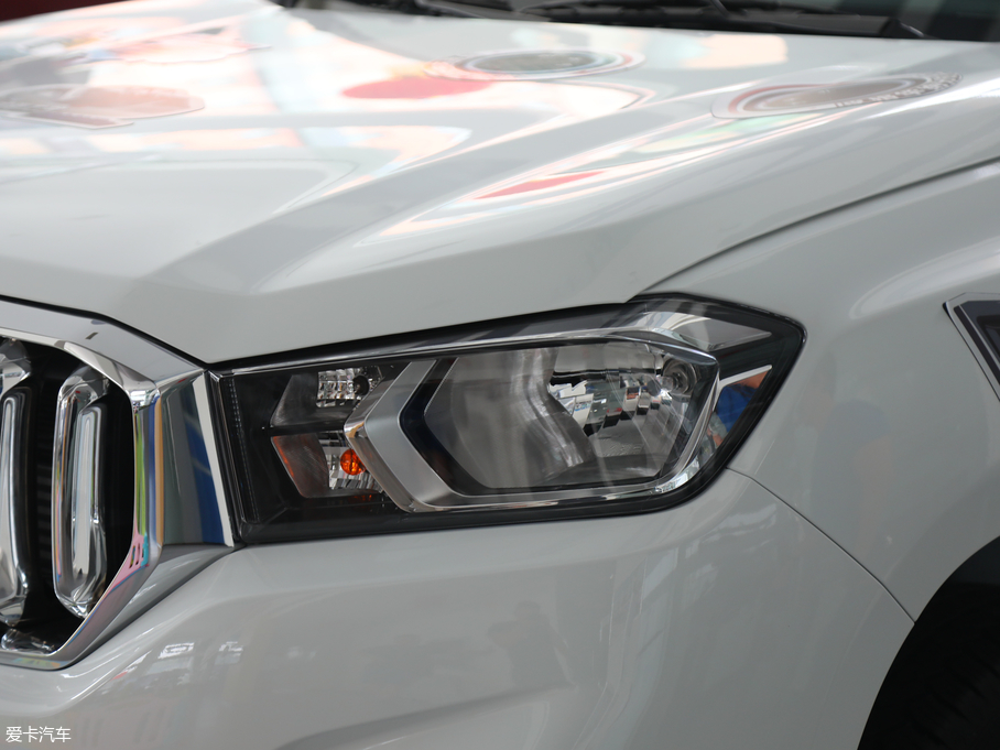 2017ͨMAXUS T60 2.0T ԄߵױPӢ͘ˎ 