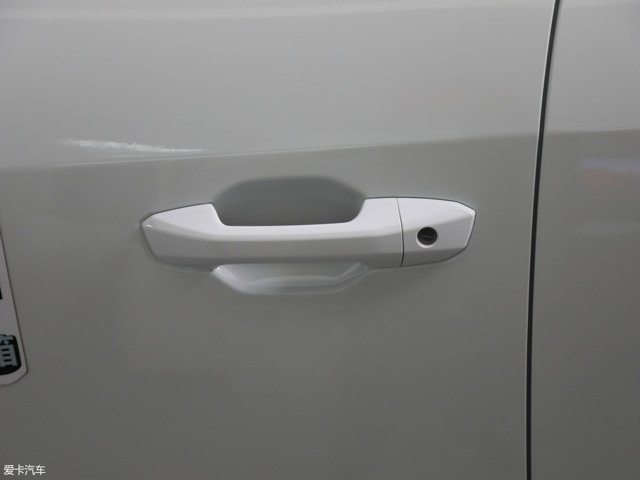 2017ͨMAXUS T60 2.0T ԄߵױPӢ͘ˎ 