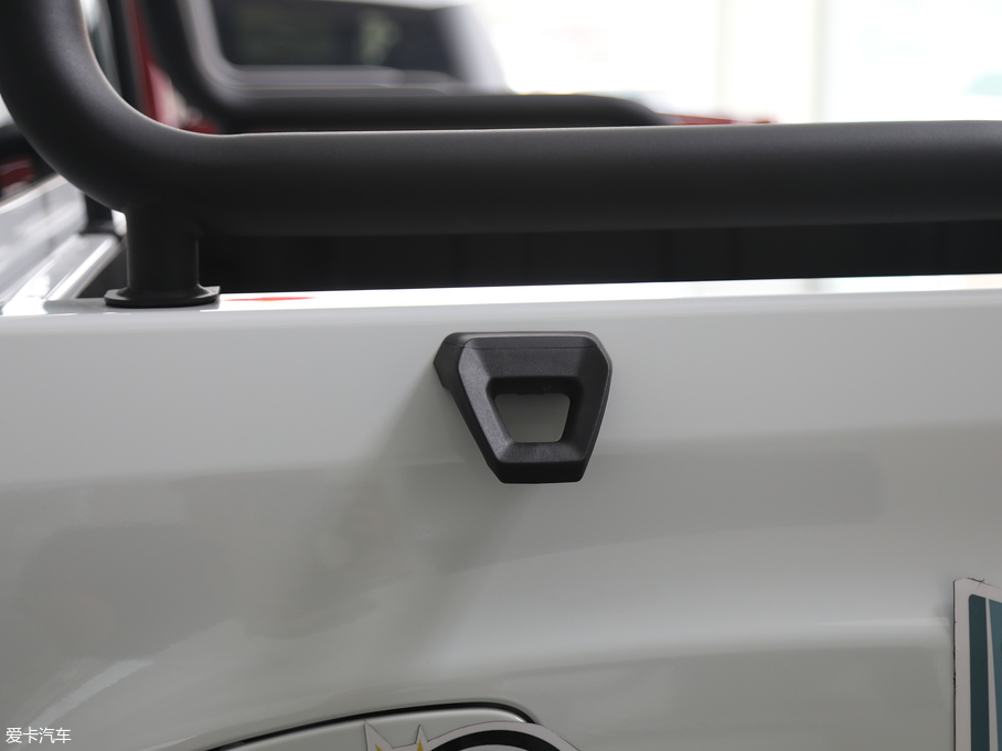 2017ͨMAXUS T60 2.0T Ԅ(q)ߵױPӢ͘(bio) 