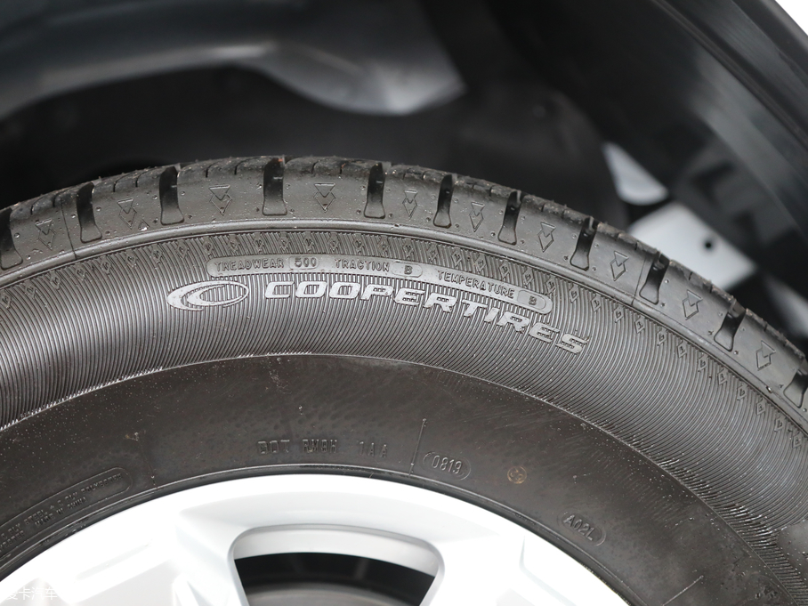 2017ͨMAXUS T60 2.0T Ԅ(q)ߵױPӢ͘(bio) 