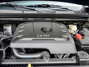 2017款2.8T 自动两驱高底盘豪华型标厢 柴油 国V 其它