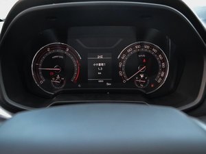 2017款2.8T 手动四驱高底盘精英型标厢 柴油 国V 仪表