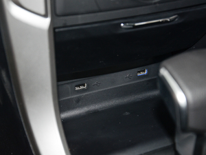 20172.8T ԄߵױPӢL  V g