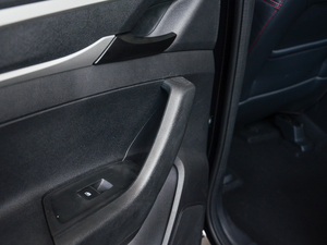 20172.8T ԄߵױPӢL  V g