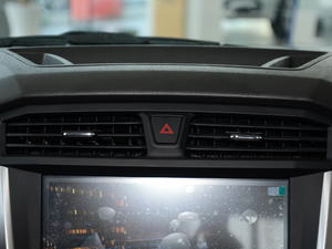 20172.8T ԄߵױPӢL  V {L