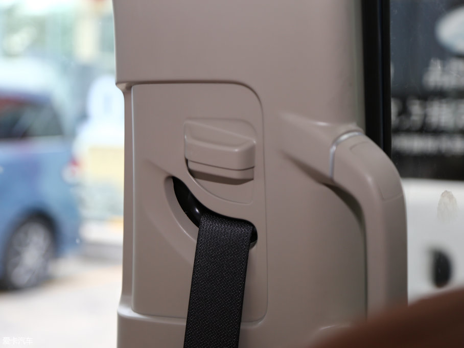 2017��������ͨMAXUS D90 2.0T �Ԅ���� ���O��