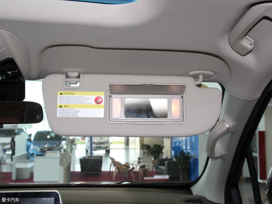 2017��������ͨMAXUS D90 2.0T �ԄӺ�� ������