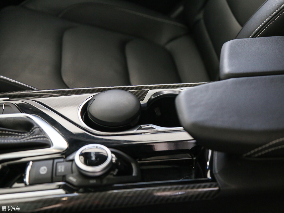 2017��������ͨMAXUS D90 2.0T �Ԅ���� ������