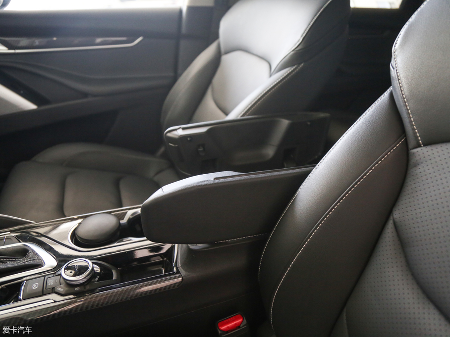 2017��������ͨMAXUS D90 2.0T �Ԅ���� ������