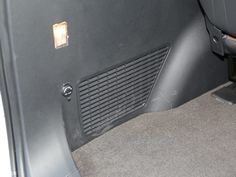 2018ͨMAXUS G10 PLUS 2.0T ԄŞ