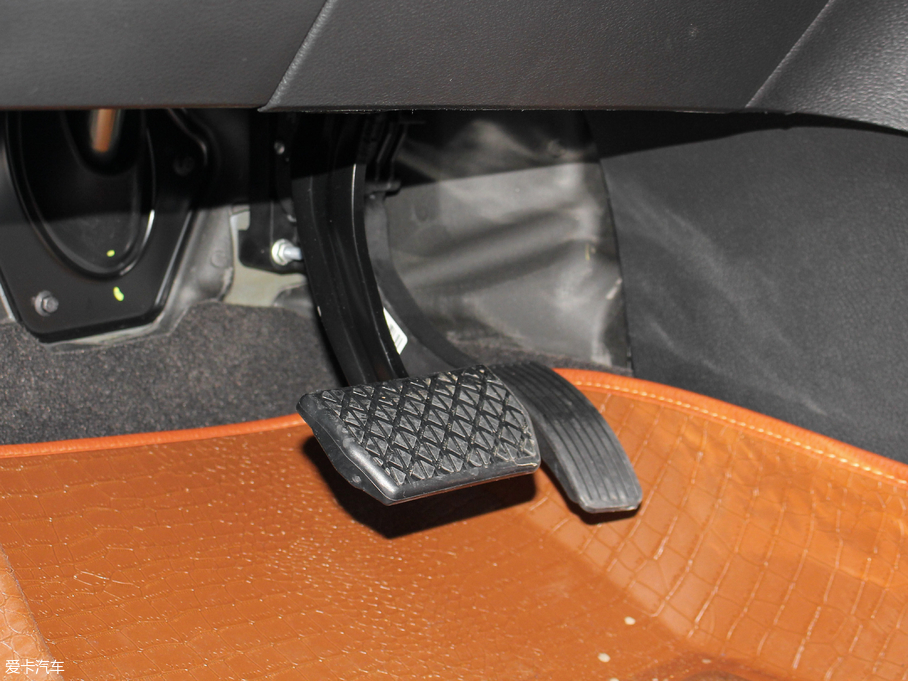 2018ͨMAXUS G10 PLUS 2.0T Ԅ(dng)Ş