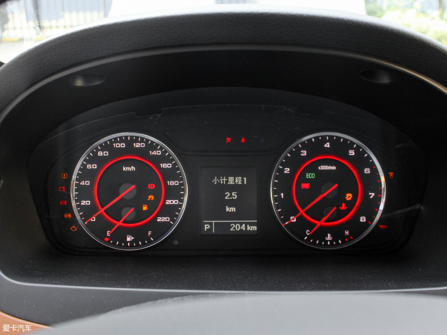 2018ͨMAXUS G10 PLUS 2.0T Ԅ(dng)Ş