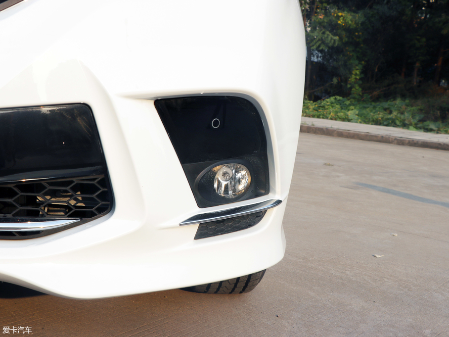 2018ͨMAXUS G10 PLUS 2.0T ԄӾӢ V