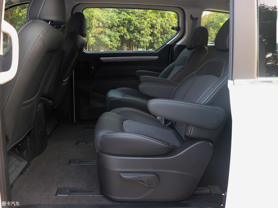 2018ͨMAXUS G10 PLUS 2.0T ԄӾӢ V