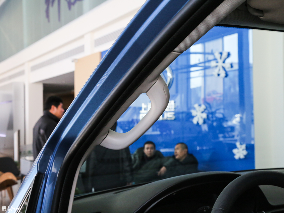 2018ͨMAXUS G10 PLUS 2.0T ԄӾӢ V