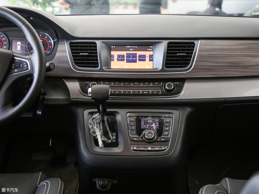 2018ͨMAXUS G10 PLUS 2.0T ԄӾӢ V