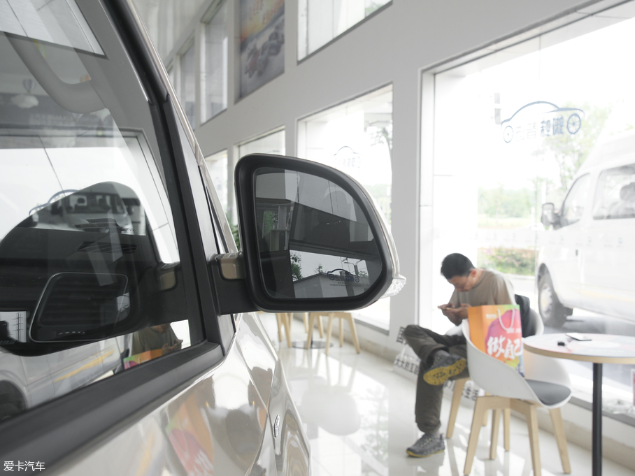 2018ͨMAXUS G10 PLUS 2.0T Ԅ(dng)Ӣ V