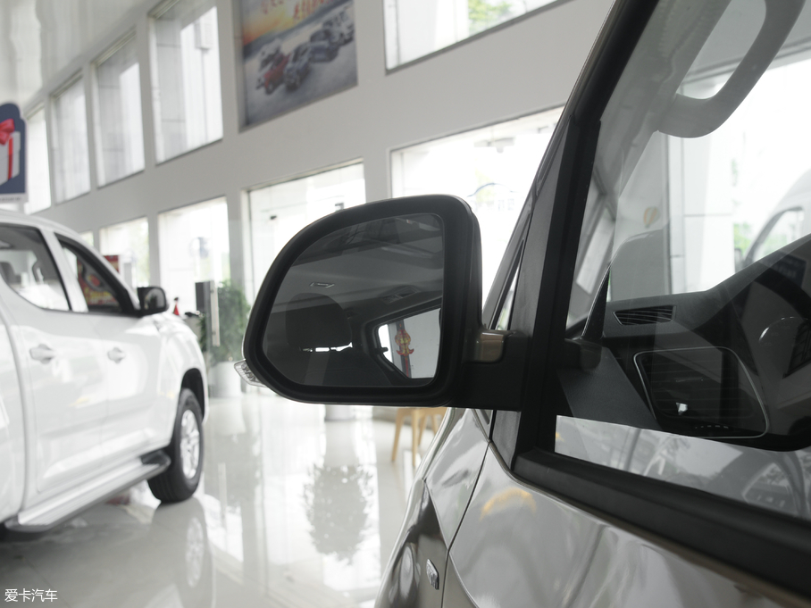 2018ͨMAXUS G10 PLUS 2.0T ԄӾӢ V