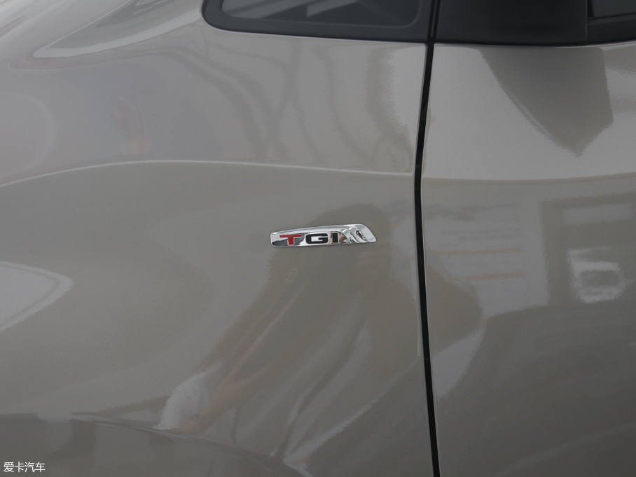 2018ͨMAXUS G10 PLUS 2.0T ԄӾӢ V