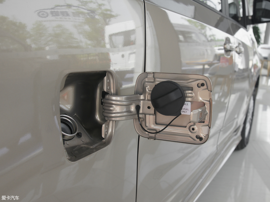 2018ͨMAXUS G10 PLUS 2.0T Ԅ(dng)Ӣ (gu)V