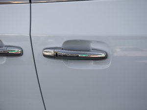 2018PLUS 2.0T Ԅ(dng)Ş (x)(ji)^