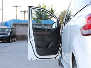 2018PLUS 2.0T ԄŞ {λ܇T