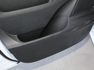 2018PLUS 2.0T ԄŞ g