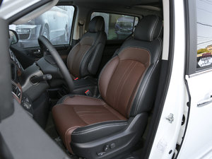 2018PLUS 2.0T ԄŞ {