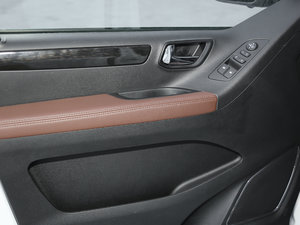 2018PLUS 2.0T ԄŞ п؅^