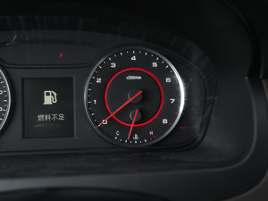 2018PLUS 2.0T ԄŞ п؅^