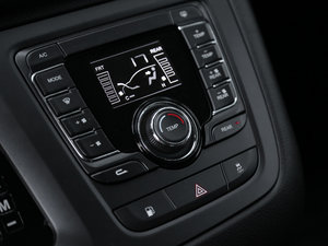 2018PLUS 2.0T ԄŞ п؅^