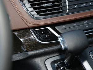 2018PLUS 2.0T ԄŞ п؅^