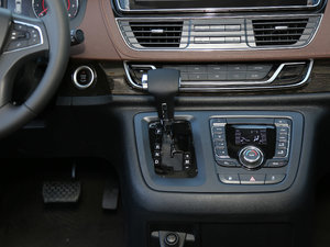 2018PLUS 2.0T ԄŞ п؅^