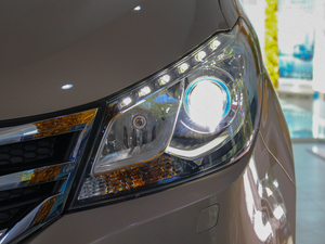 2018PLUS 2.0T Ԅ(dng)A (x)(ji)^