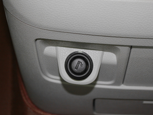 2018PLUS 2.0T ԄӺA g