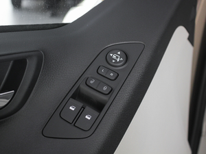 2018PLUS 2.0T ԄӺA {܇ƅ^	