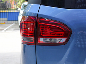 2018PLUS 2.0T ԄŞ ^