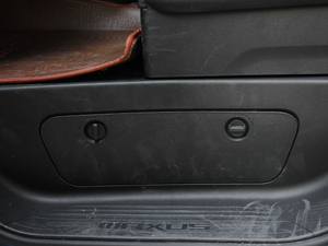 2018PLUS 2.0T ԄŞ g