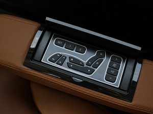 2018PLUS 2.0T ԄŞ g