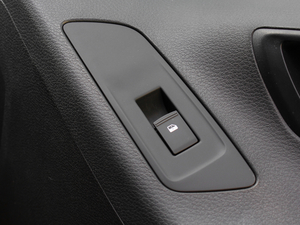 2018PLUS 2.0T ԄŞ g