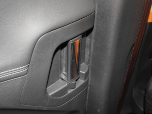 2018PLUS 2.0T ԄŞ g