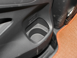 2018PLUS 2.0T ԄŞ g