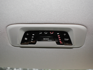 2018PLUS 2.0T ԄŞ g