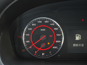 2018PLUS 2.0T ԄŞ п؅^(q)