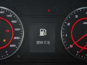 2018PLUS 2.0T ԄŞ п؅^(q)