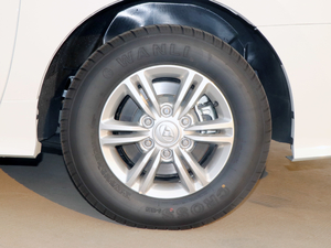 2018PLUS 2.0T ԄӾӢ V ݆Ȧ